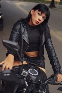 yossi_peach_cute ACCOMPANY ME Foto 5