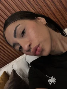👀 de alannahh  2 Imagens