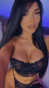 KimyBroox 💜 Immagine  5