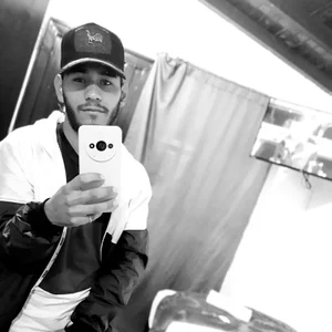 warmNoah a little of me  4. fénykép