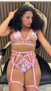Pearl_KittyのSexy girlの 2枚の写真