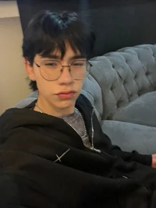 Kim_Adrien Public Poză 7