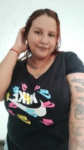 Charlotte_fendi Public Pic 2