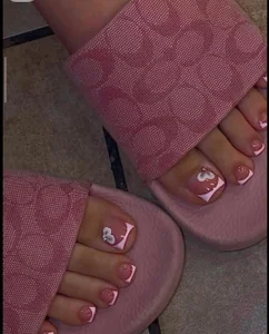 LeahAngell Nails Εικόνα 2