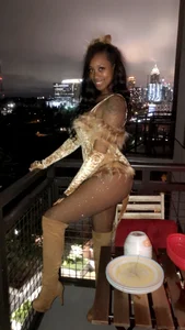 Tyra_x Tyra makes the world go round 💋 Immagine  4