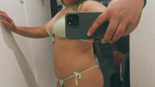 shantal_smith9 Public Pic 3