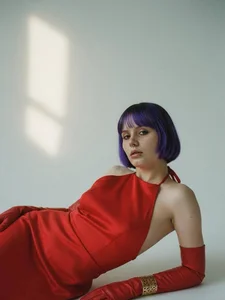 KellePourier Silk & Shadows Foto