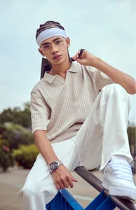 AlanCutee shopping in the city slika 2