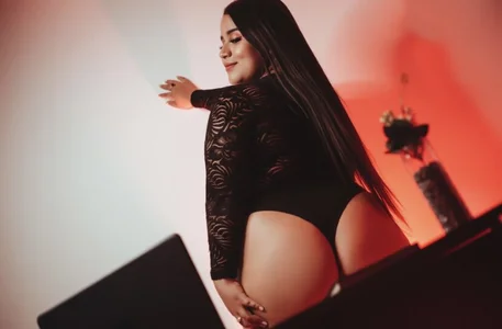 ElaBourn_ Sexy teacher 🫦 صورة واحدة|ElaBourn_ Sexy teacher 🫦 صورتان|ElaBourn_ Sexy teacher 🫦  4 صور|ElaBourn_ Sexy teacher 🫦  4 صورة