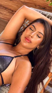 ArianaDumont 🤎I'm your Caribbean brunette🤎 Pic