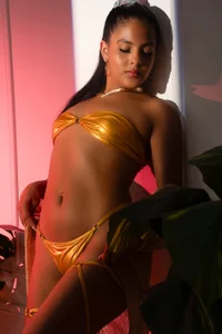 everything that shines in me is gold de ZoeKiitty Foto 3