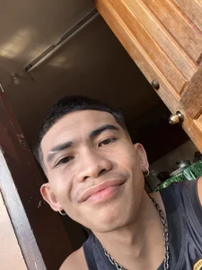 King_BigCock69のPublicの 2枚の写真