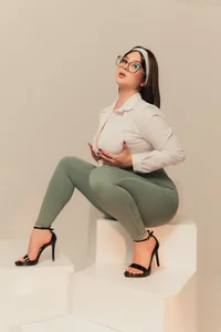 KaylaCollinsX Body & Balance Pic 4