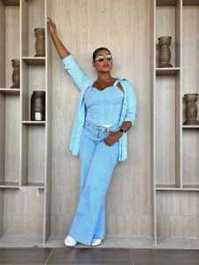 SavannahStorm Denim mood 💙😈 Immagine  2