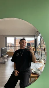 marcus_leonel Hey, I'm back👋🏼 사진