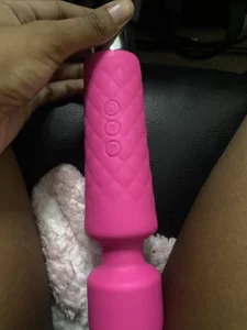 Prxincess_AAGodesss Pink vibrator Pic 5