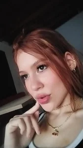 Mami 🍓🥰❤️ de Scarlett_sofi  2 photos