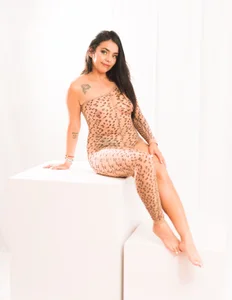 MailynFoxx sexy leopard Pic 7