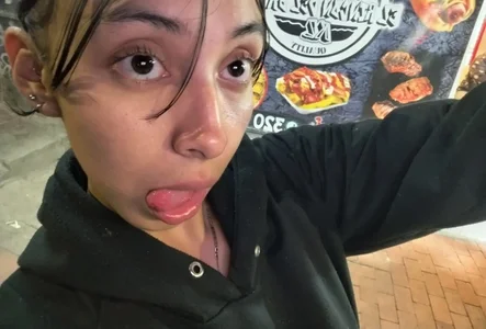 Ary_gala Public Pic 7