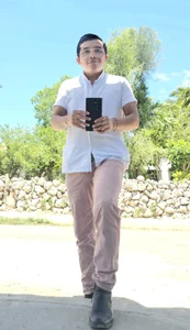 BEBE od AlejXndroKD  3 snímek