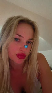 NaomiLayla Public รูป  2