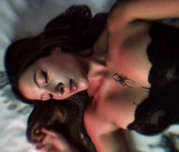 Shaddensx Not everything is for everyone… but if you stay long enough, you’ll understand 😈🔥 Bilde 3