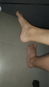 ภาพนู้ด XXX ของ FeetForTips 4 รูป