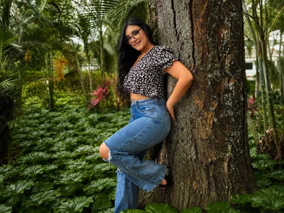 Isis_Osman Between leaves and desire รูป  7