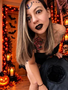 Ariana_blonde 🎃 Your wicked little secret 🖤 Foto 6