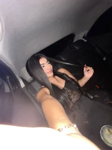 Hanna_Lee4 Public Pic 4