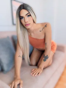 Sara-Smith- Public Foto 2