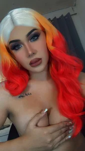 Your_Majesty_Tyra Your Queen Immagine  5