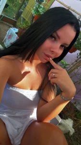 NicoleVelbet Public Poză 3