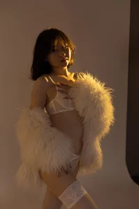 Clarity_Yumi Aestetics Pic 4