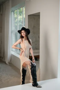 SonyaMalish Public Pic 4