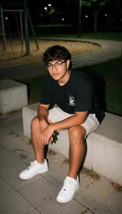 DanteSwan waiting for you Pic 3