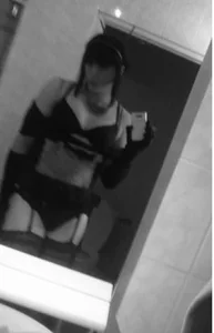 jenny5962 Public  4টি ছবি