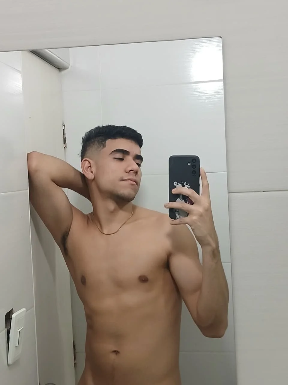 zack_joness18 Public Gambar