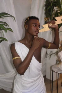 noah_johes Greek temptation Gambar 4