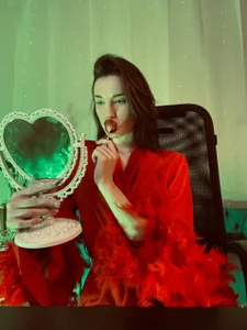 Gorgeous od JeanetteYates  4 snímek