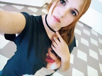 CherylVinyl Public Gambar 2