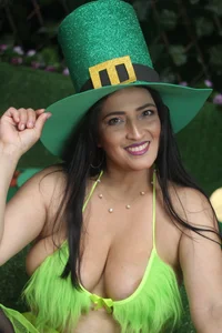 St. Patrick🍀 de KatteMilf  3 Imagens