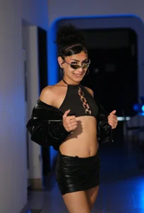 Layla_Mackenzie Come with me صورة واحدة|Layla_Mackenzie Come with me صورتان|Layla_Mackenzie Come with me  3 صور|Layla_Mackenzie Come with me  3 صورة