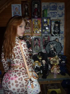 juliaxcx dollhouse 사진