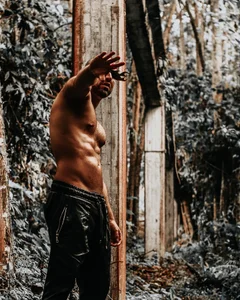 ADONIS_ART01 Letter Fotka 4