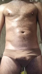 Public de Tekinmurat_  3 photos