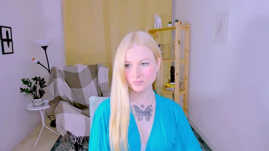 Laly_PeachPublic图片 9