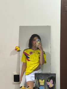 colombian gril 💛💙❤️ od Liahrush  snímek