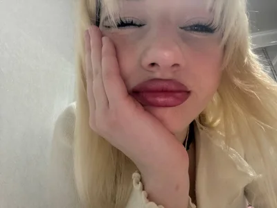 OliviaBerends's XXX Nude Photo 4