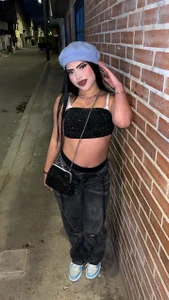 Bidget_Moore Public Bilde 5